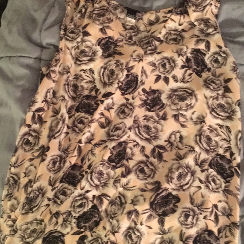 Torrid size 0 tank top.